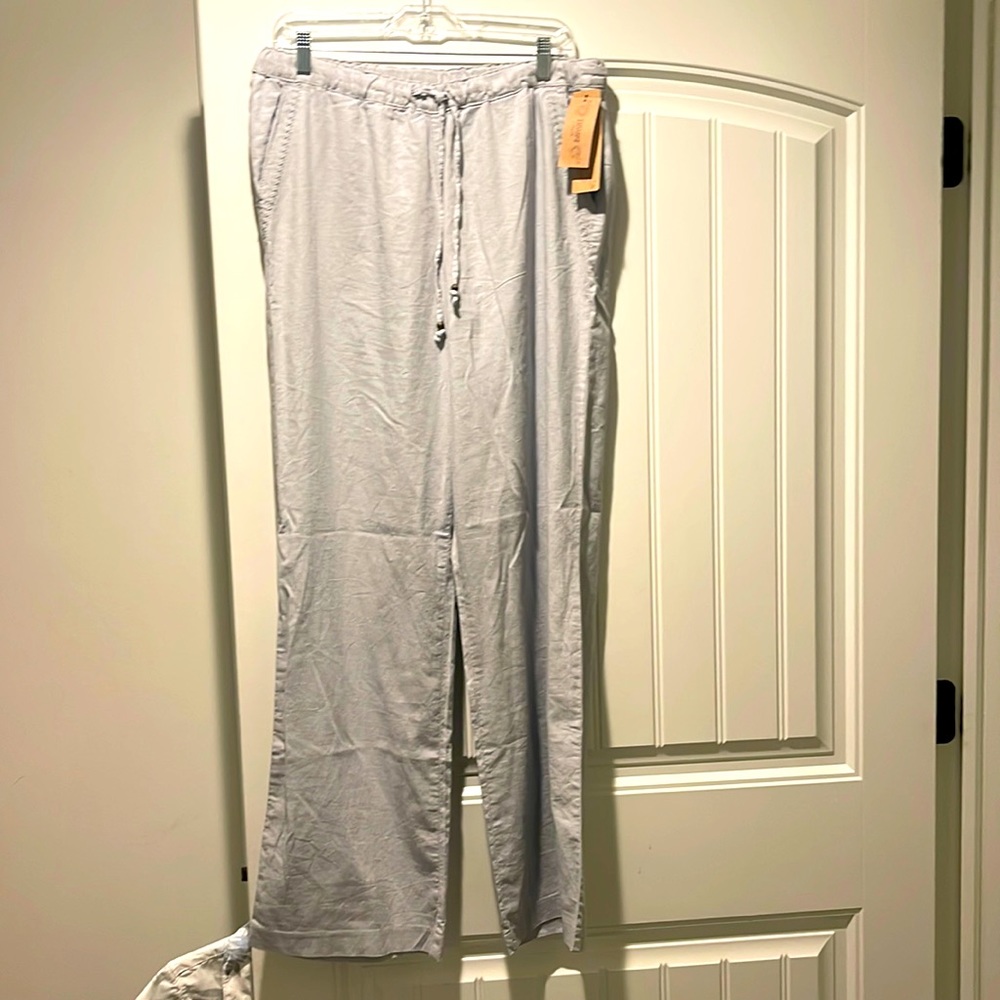 Drawstring gray lightweight pants